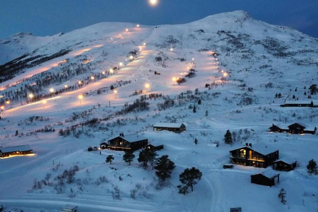 Ladebua Villa Brunstad Bagian luar foto