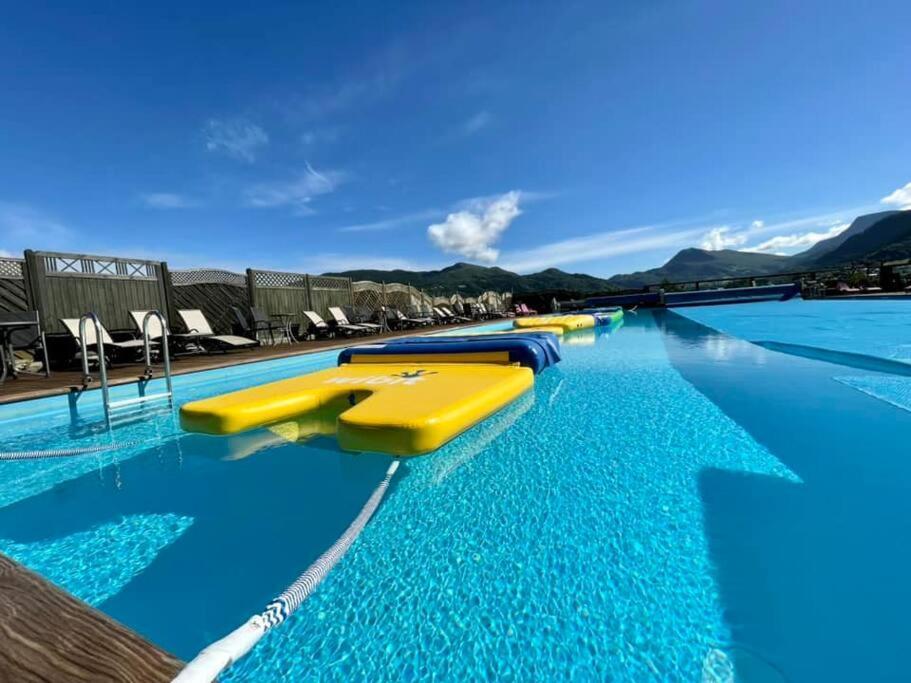 Ladebua Villa Brunstad Bagian luar foto