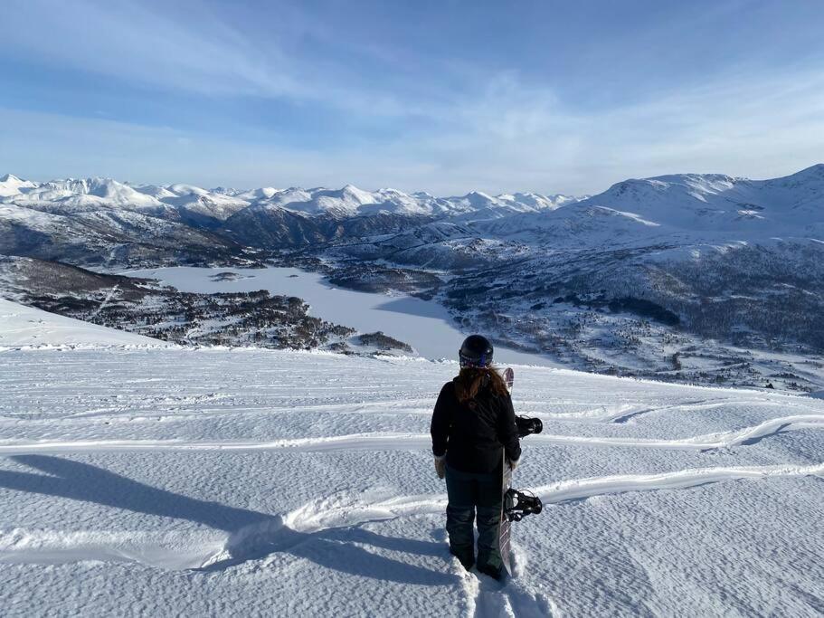 Ladebua Villa Brunstad Bagian luar foto