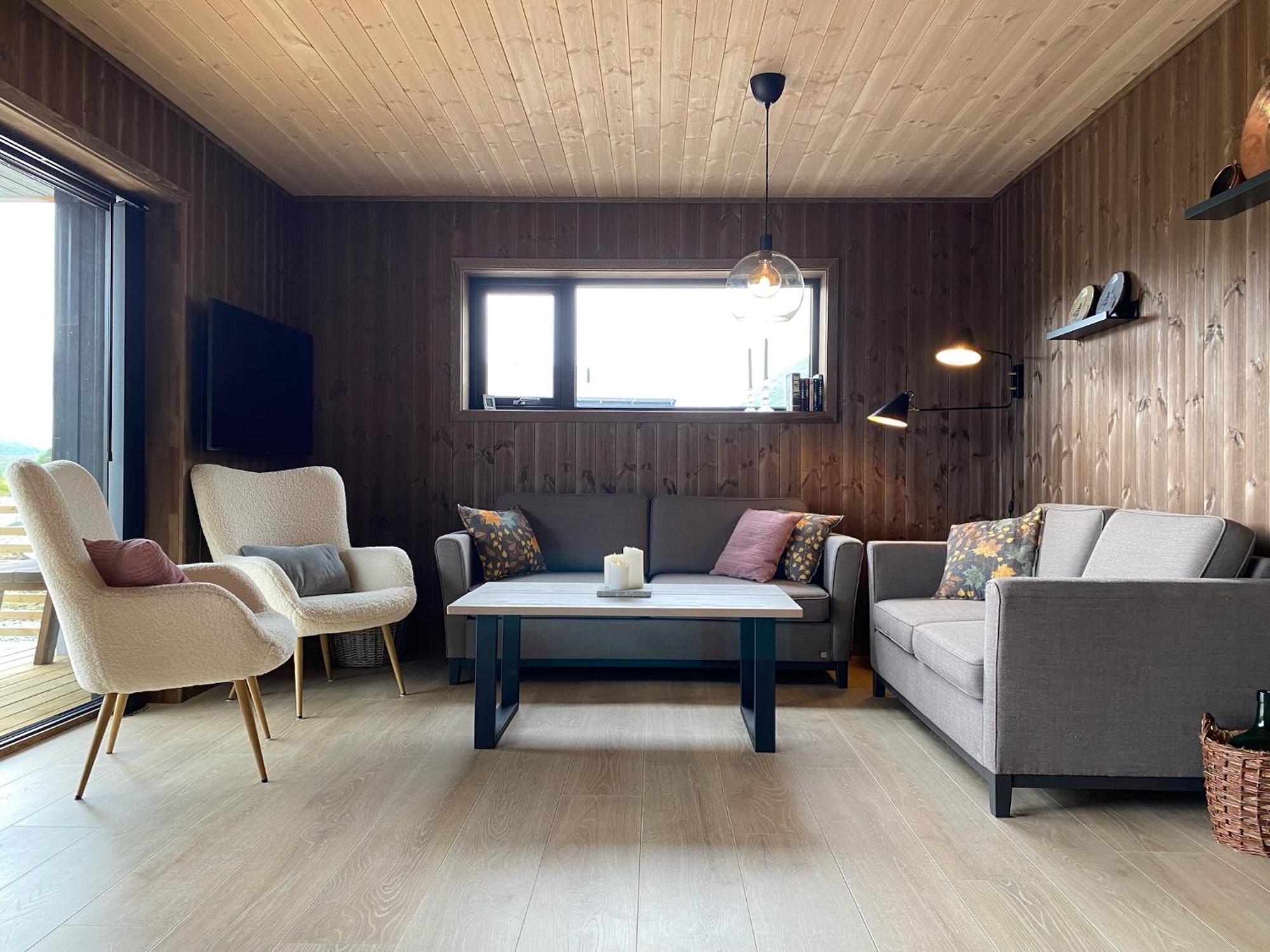 Ladebua Villa Brunstad Bagian luar foto
